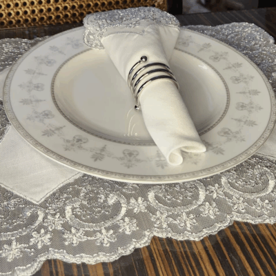 Kit Luxo Jogo Americano + Guardanapo com Renda Prateada